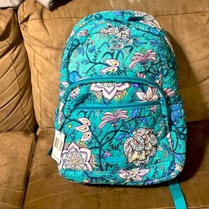 Vera Bradley essential backpack NWT garden peacock